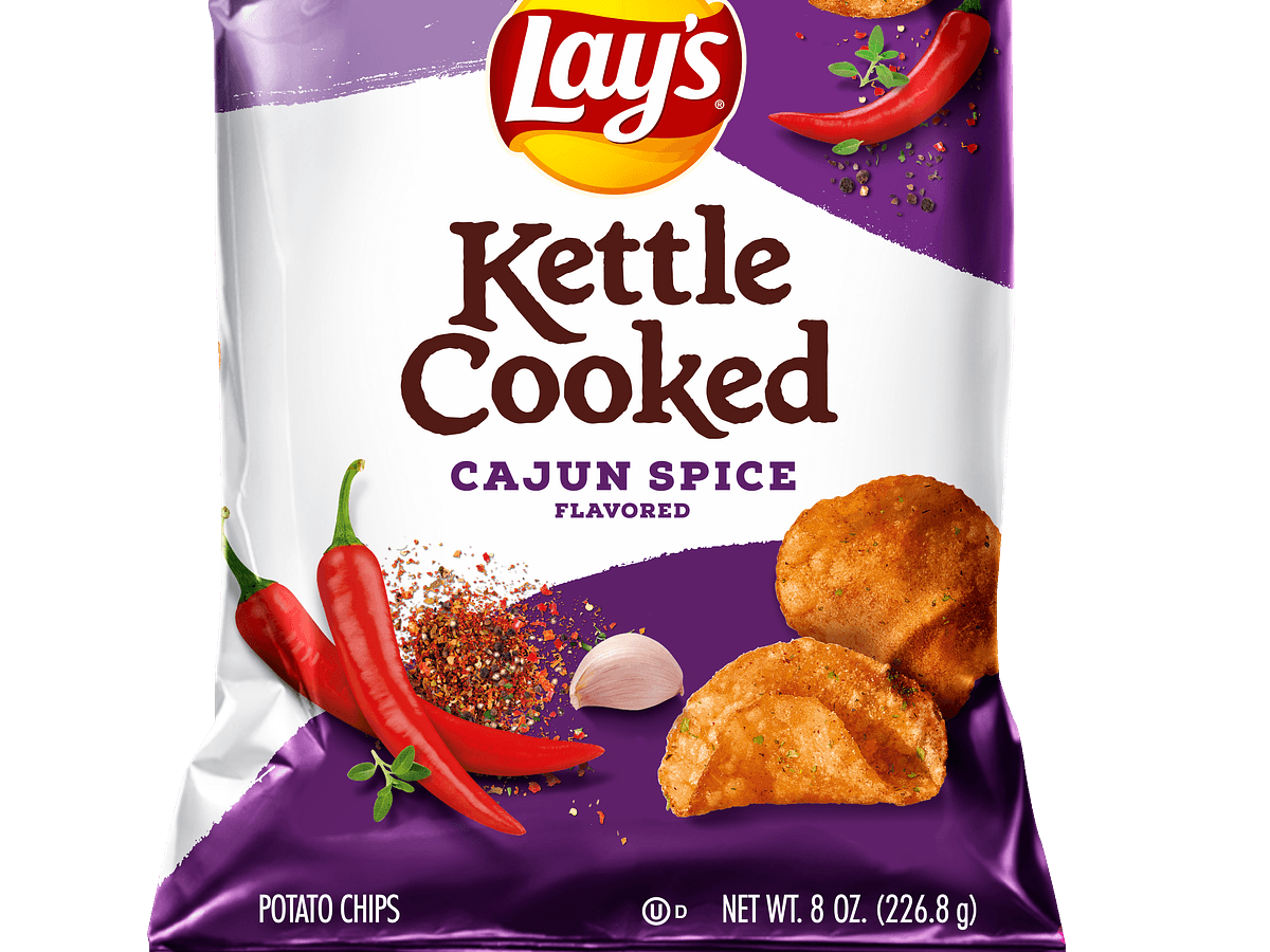 KETTLE COOKED CAJUN SPICE CHIPS
